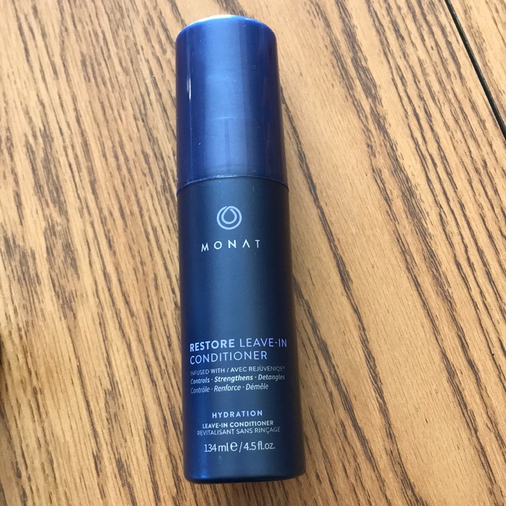 Monat restore leave in conditioner